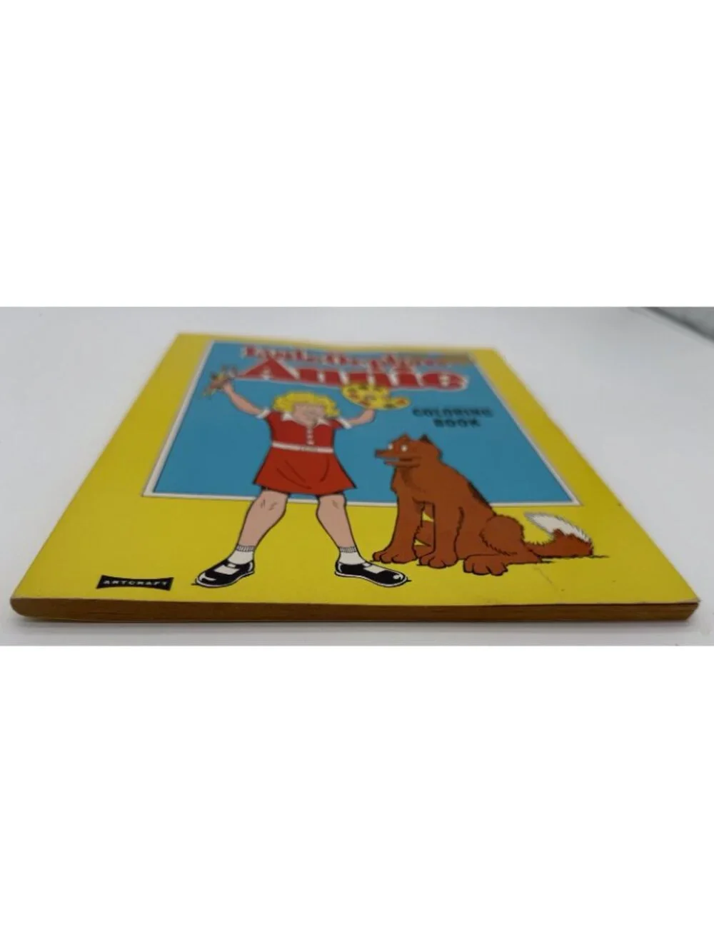 1975 Little Orphan  Annie Sandy Harold Gray coloring book 96pg NOS Unused #1